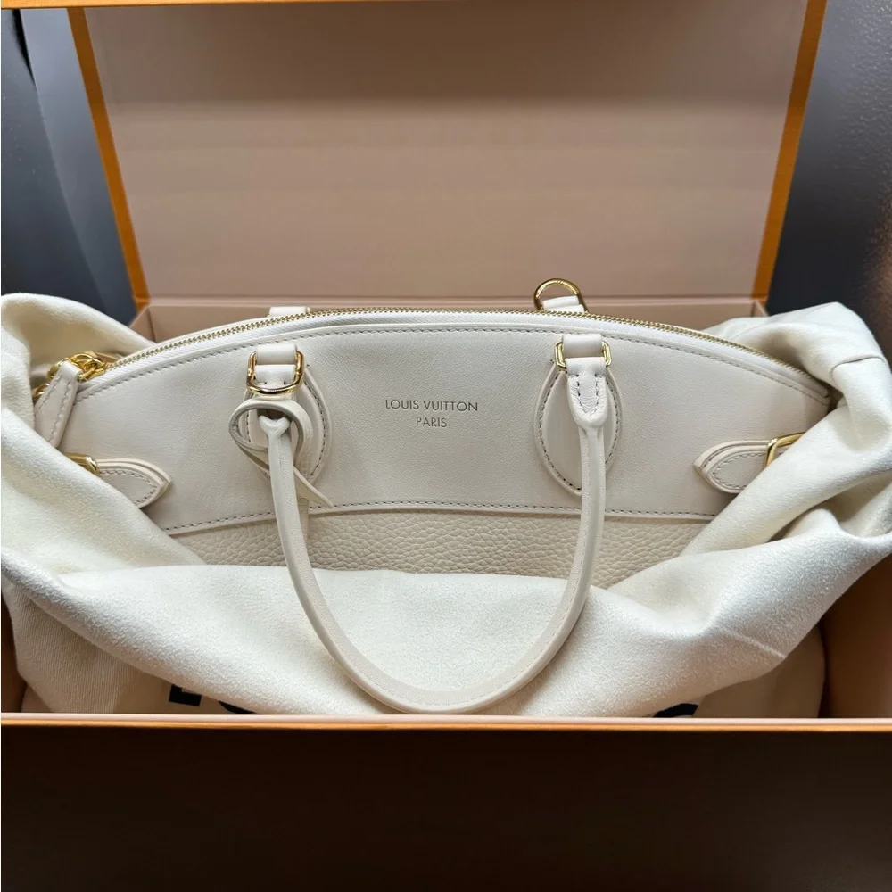 Louis Vuitton Vendôme MM - Picture 11 of 13